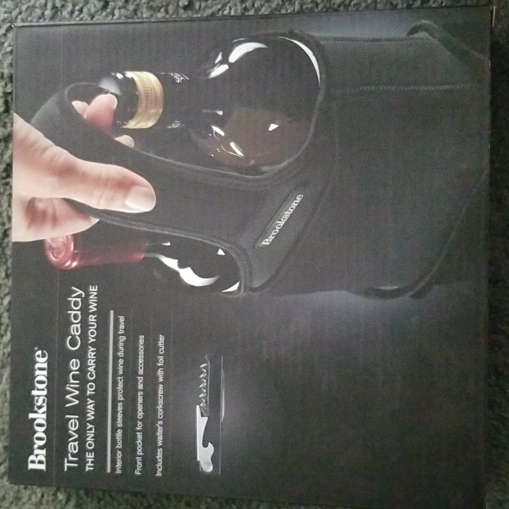 NIB Brookstone wine caddy with corkscrew